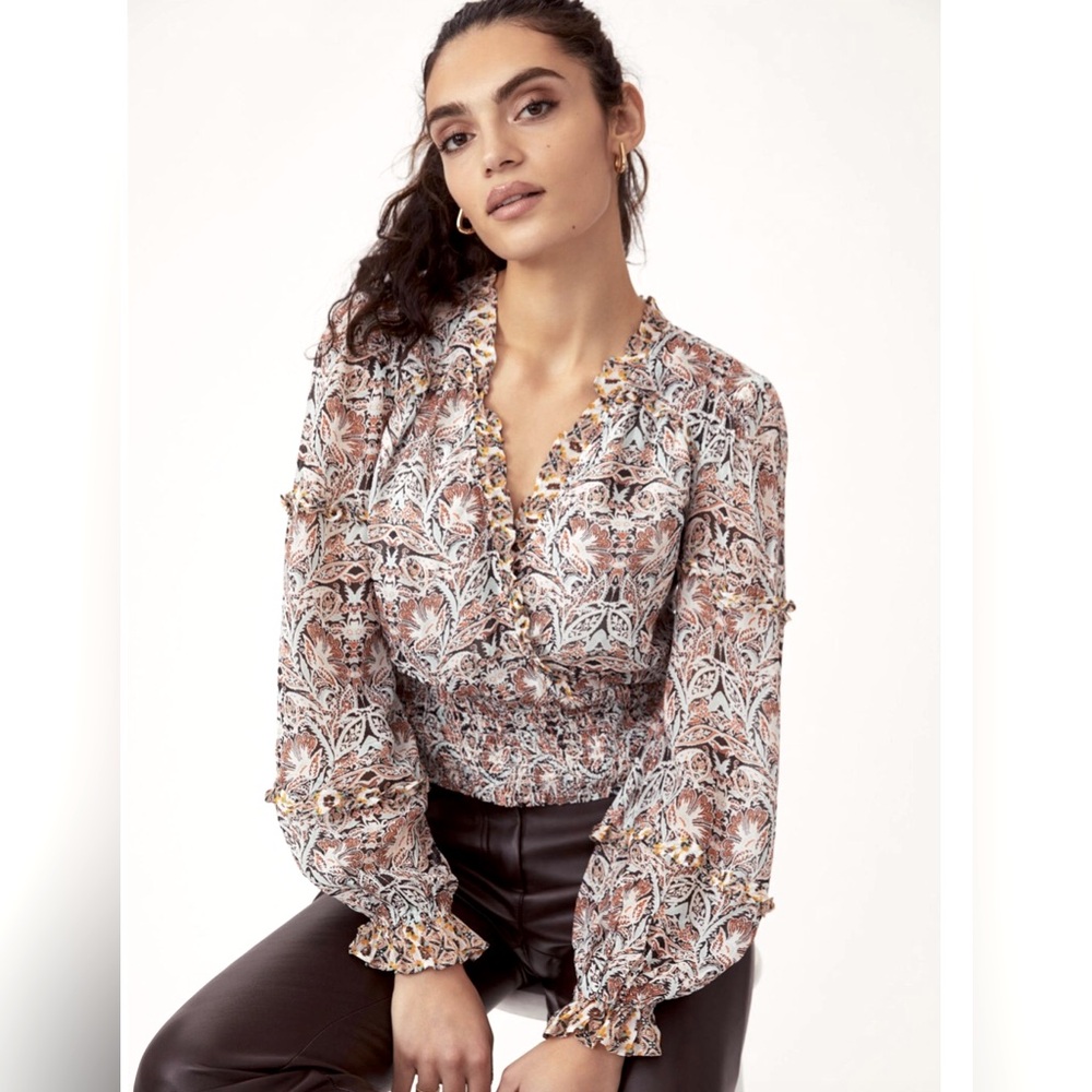 Anthropologie women’s paisley ruffled printed blouse